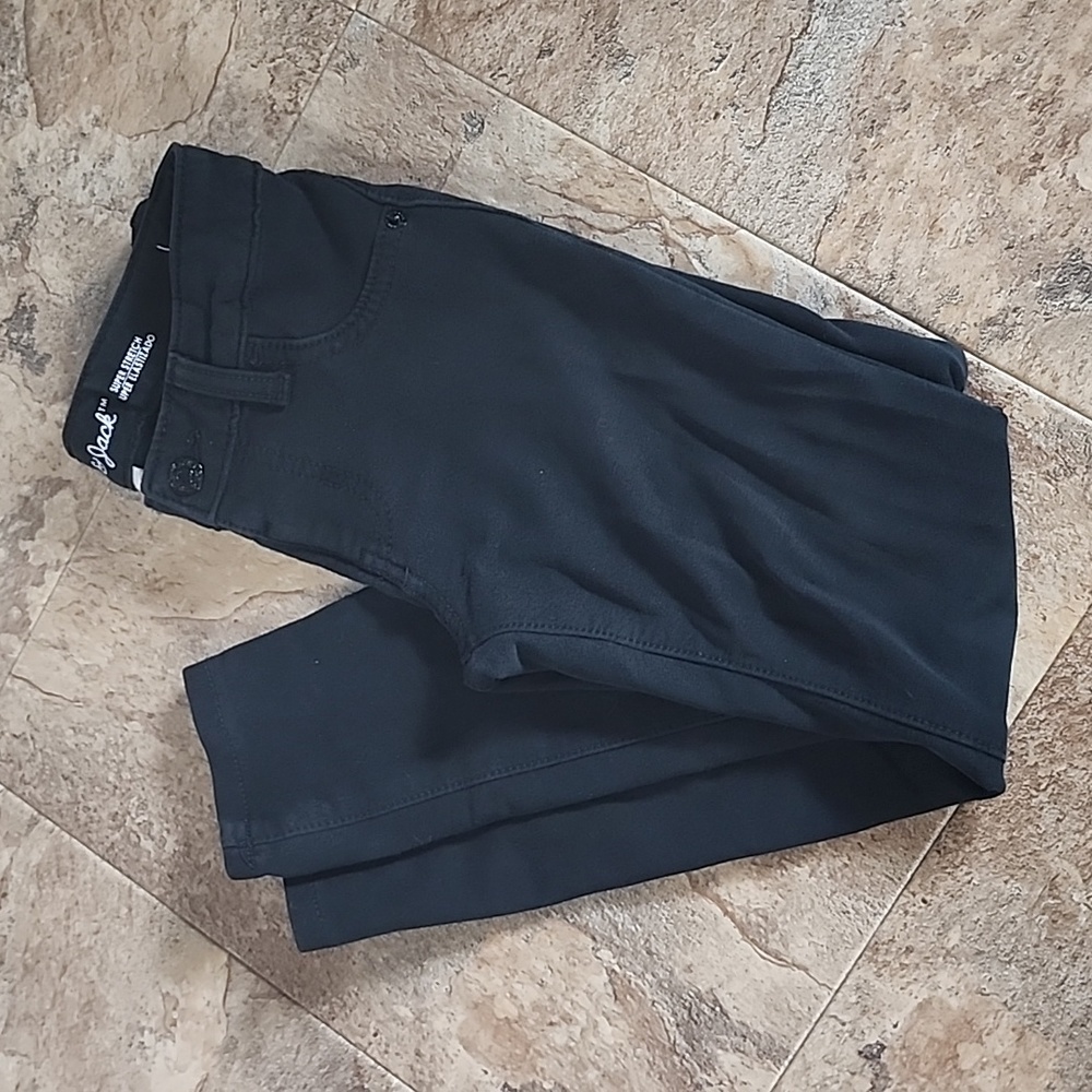 Black jeggings